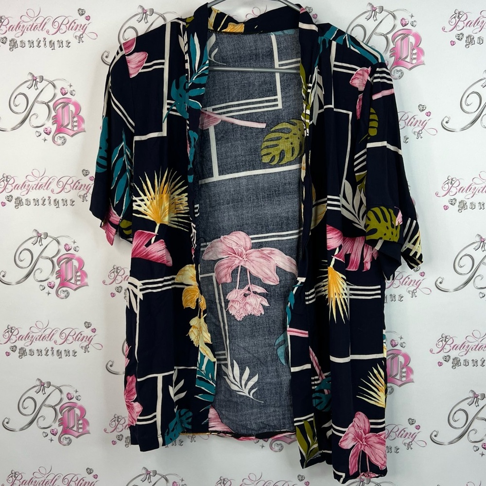 Arjonni button up shirt top flowers Hawaii style Tropical Floral Navy Shirt
